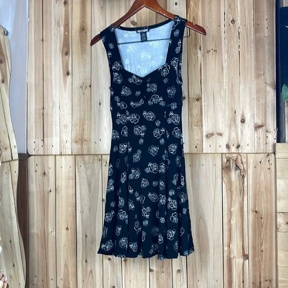 Hot Topic Dresses Hottopic Floral Dress Poshmark